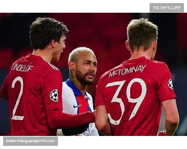 巴西中卫组合基本确定 马尔基尼奥斯搭档加布里埃尔成首选